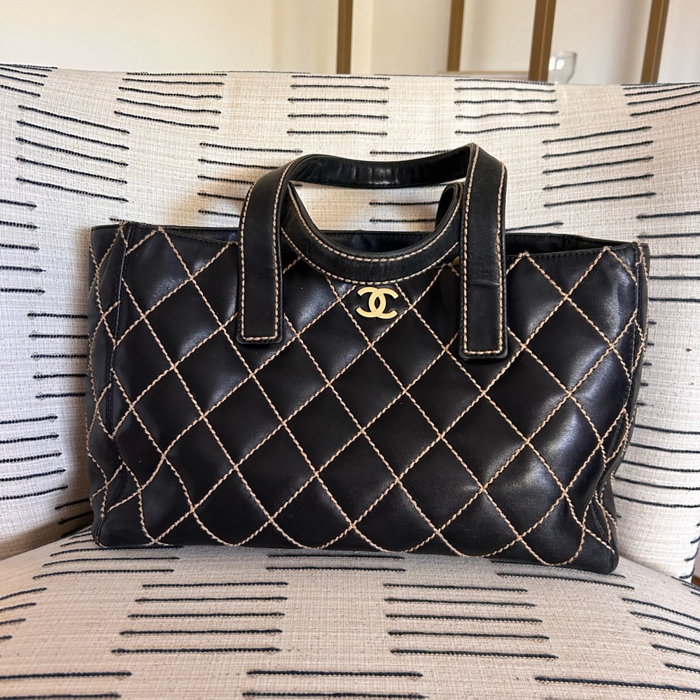 CHANEL Black Quilted Leather Wild Stitch Bag with Gold CC